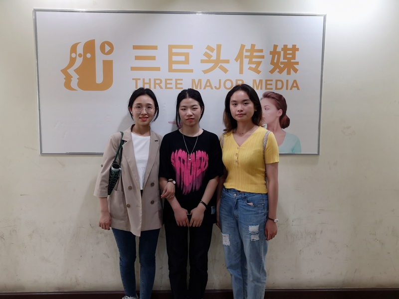 65de1932a9e7d59c8900c9ff6538404.jpg 65de1932a9e7d59c8900c9ff6538404.jpg